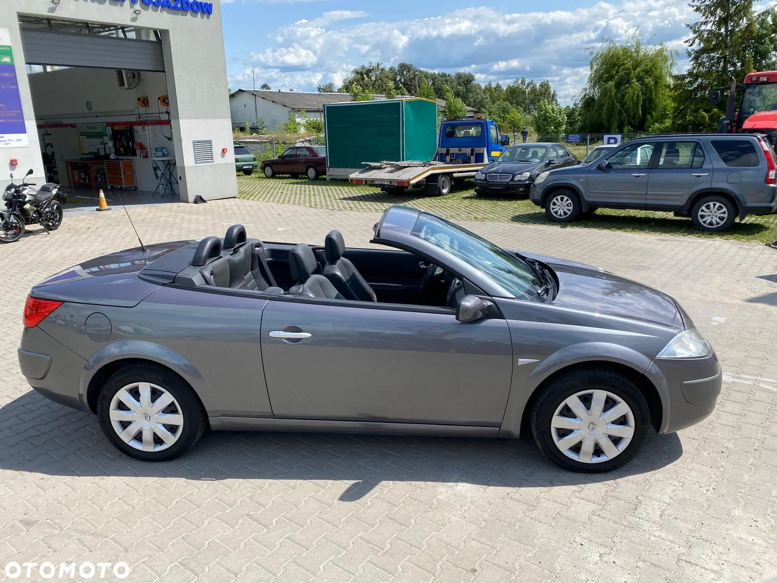 Renault Megane CC 2.0 16V Privilege - 12