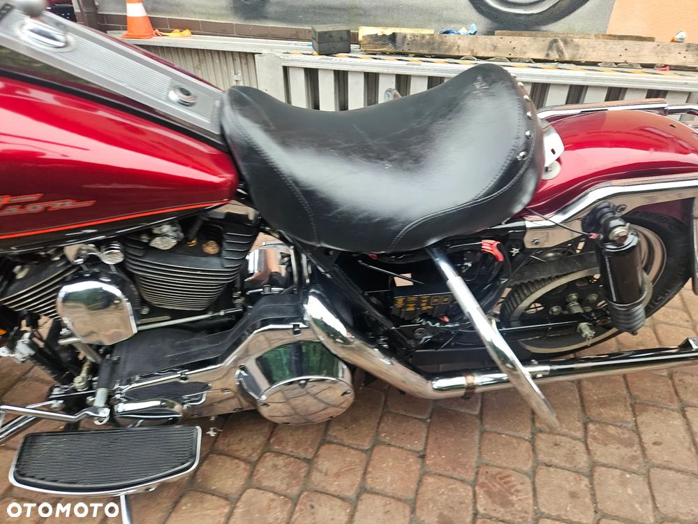 Harley-Davidson Touring Road King - 20