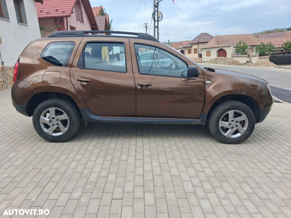 Dacia Duster dCi 110 FAP 4x2 Laureate - 5