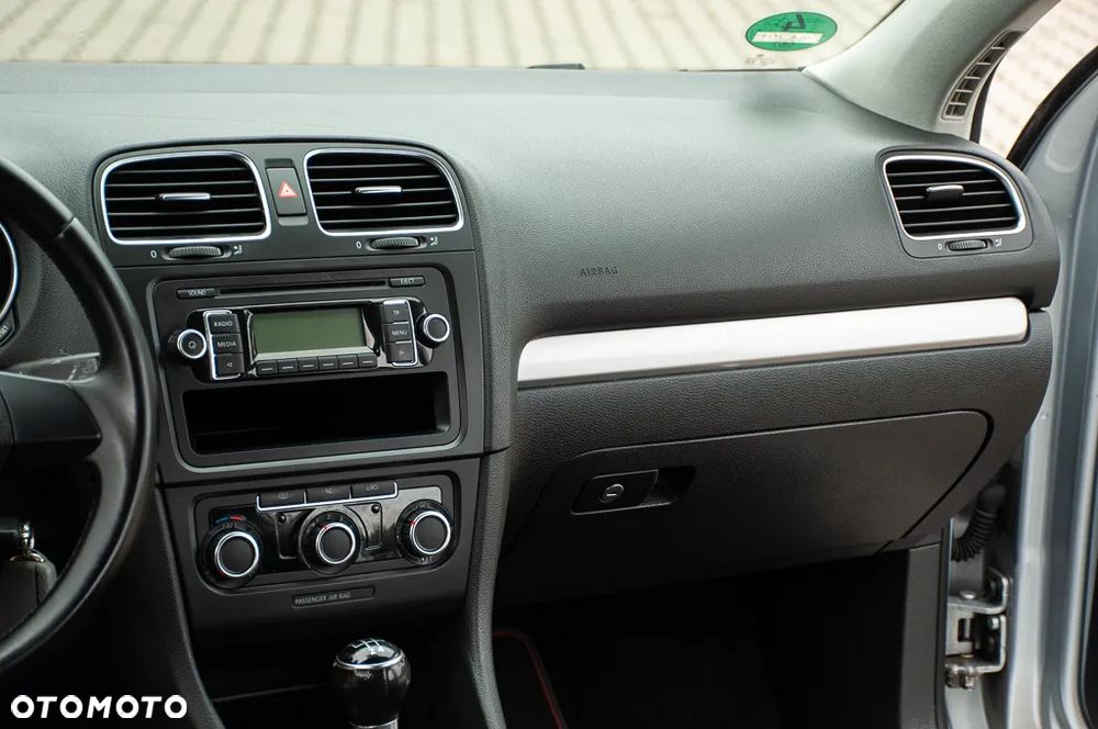 Volkswagen Golf 1.4 Comfortline - 29