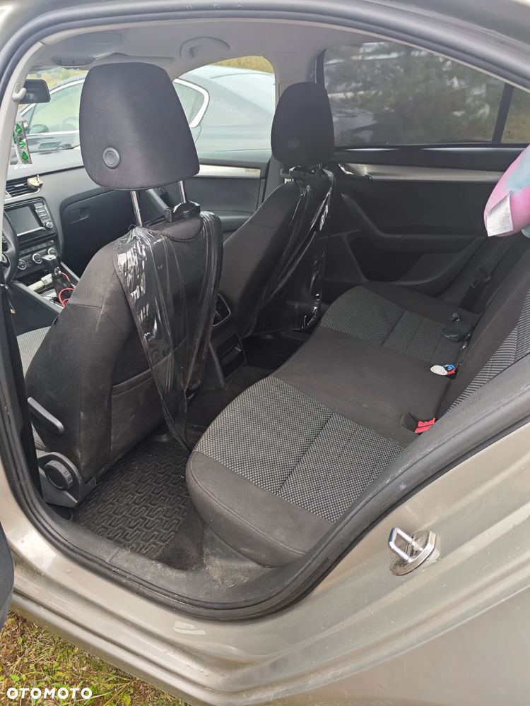 Skoda Octavia 1.4 TSI Ambition - 12