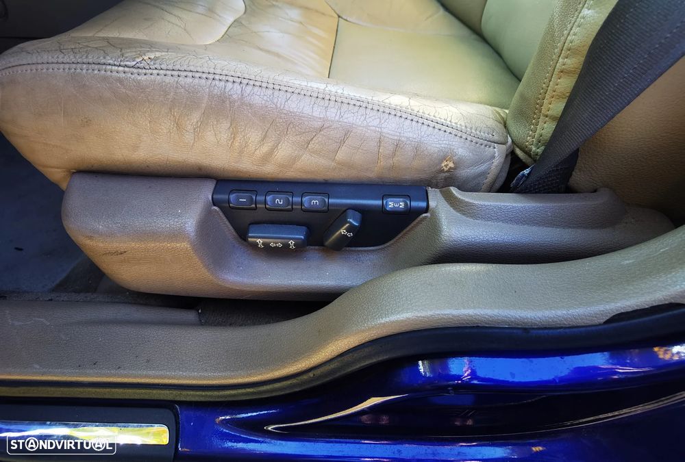 Volvo S60 2.3 T5 - 19