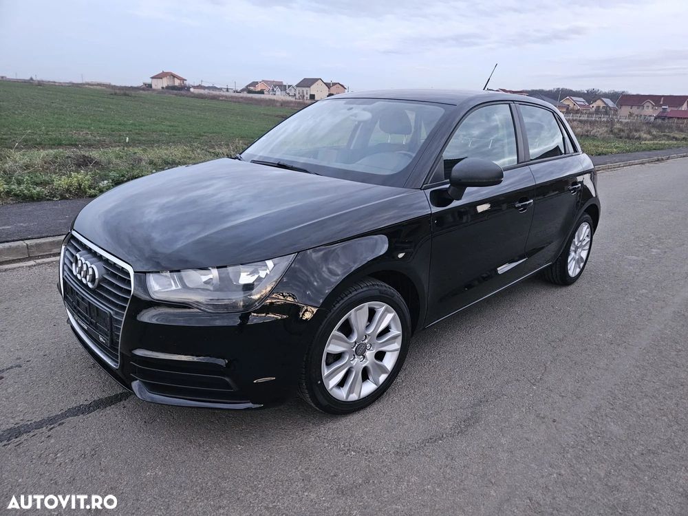 Audi A1 1.2 TFSI Sportback Attraction - 1