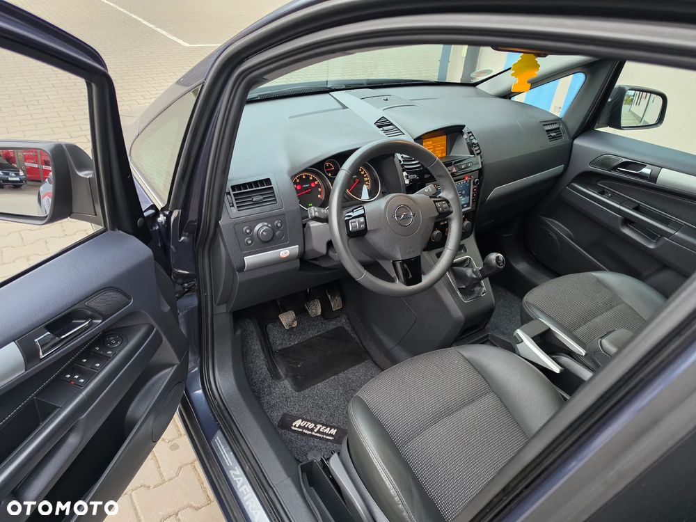 Opel Zafira 1.8 Edition 111 Jahre - 23