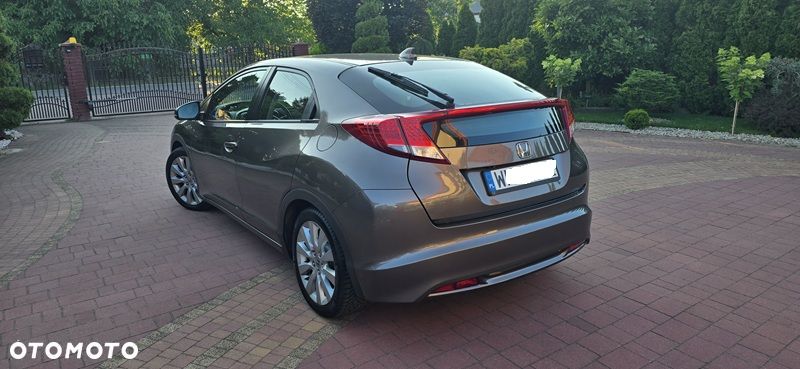 Honda Civic 1.8 Comfort Navi SD - 2
