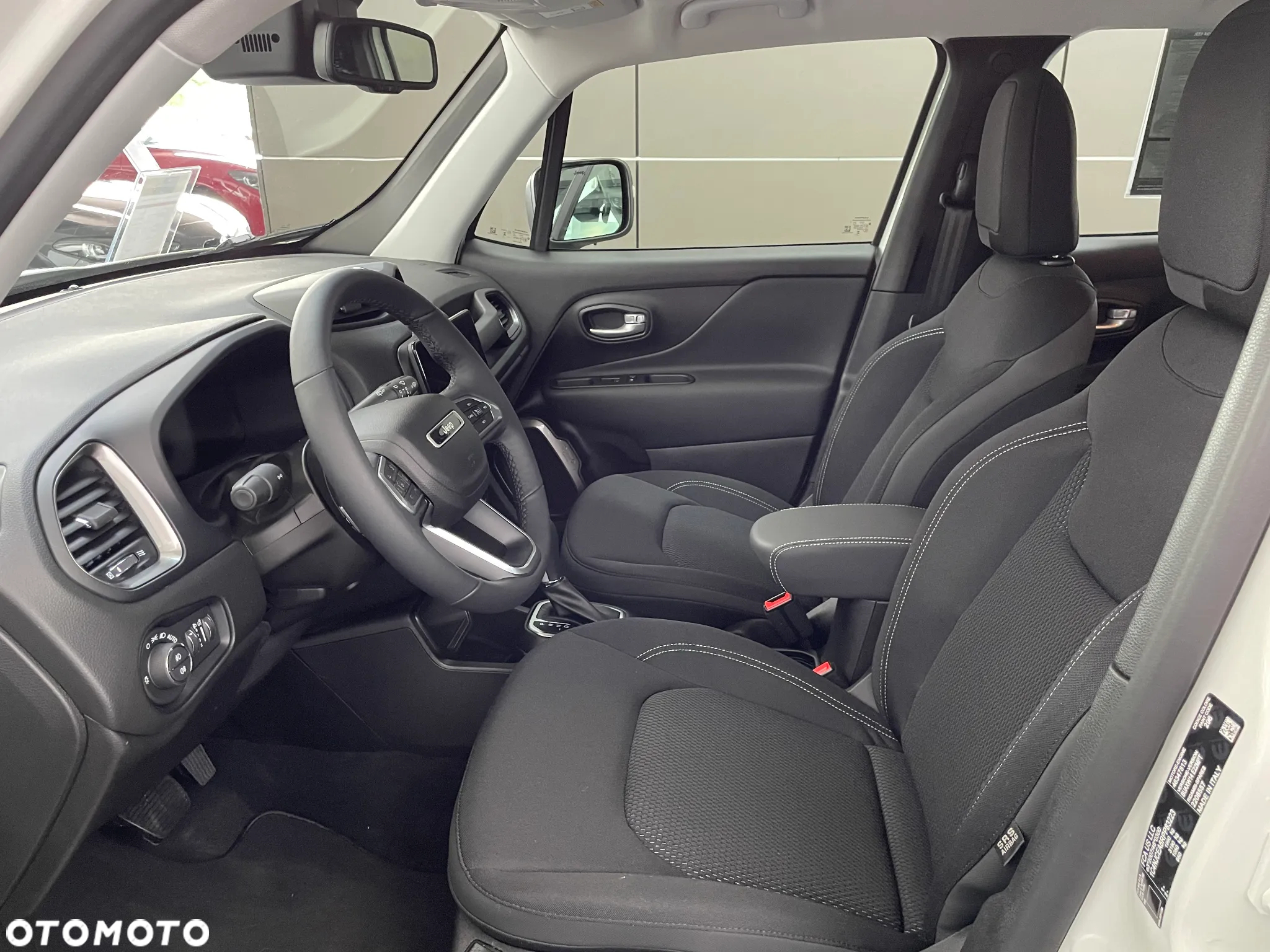 Jeep Renegade - 6