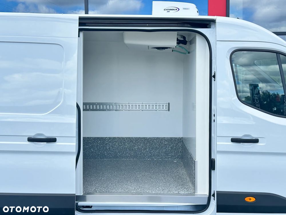 Renault Master - 10