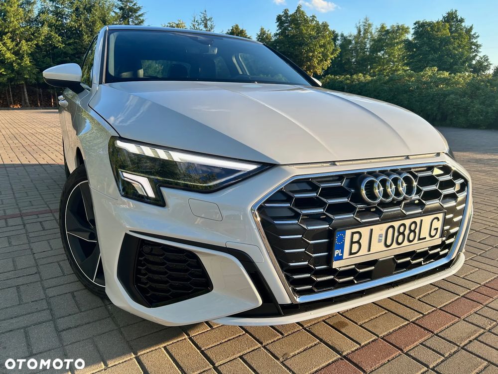 Audi A3 Limousine 40 TFSI quattro S tronic advanced - 3