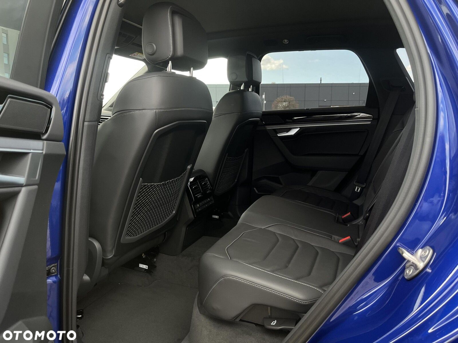 Volkswagen Touareg 3.0 V6 TDI 4Motion R-Line - 17