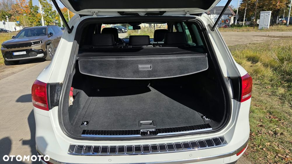 Volkswagen Touareg - 15