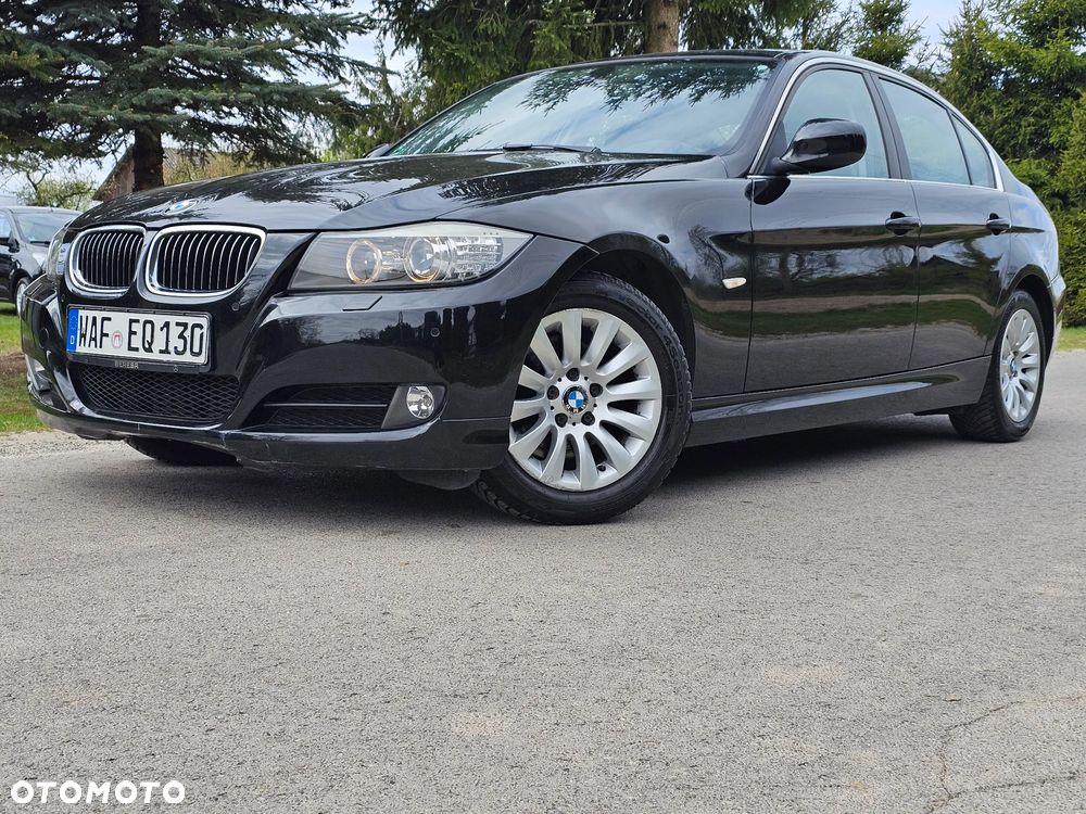 BMW Seria 3 320d DPF Edition Sport - 18