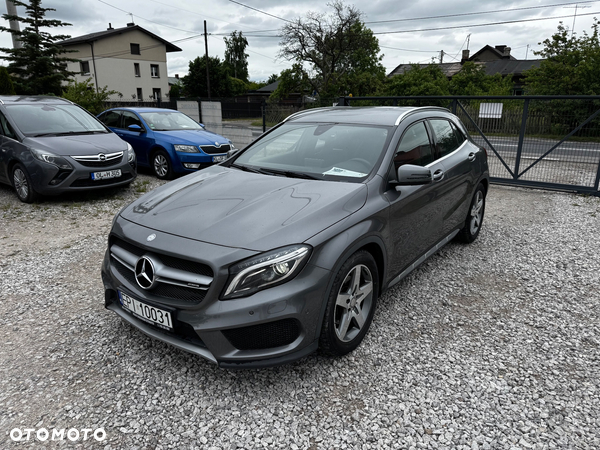 Mercedes-Benz GLA 250 AMG Line
