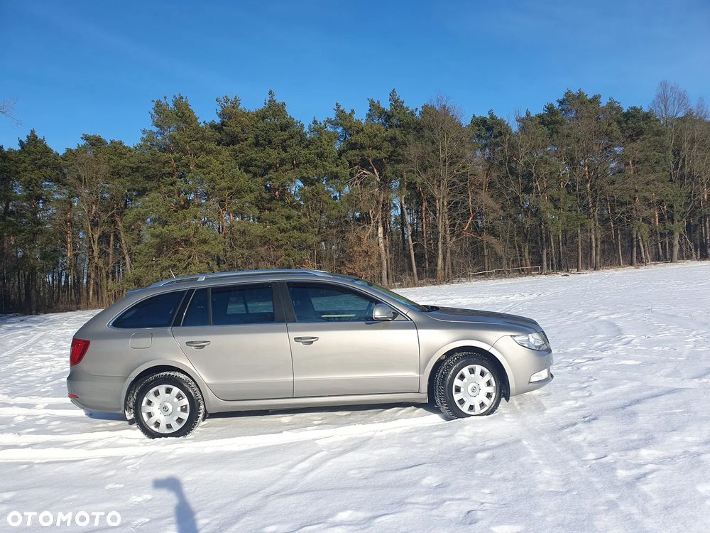 Skoda Superb 2.0 TDI 4x4 Ambition DSG - 6