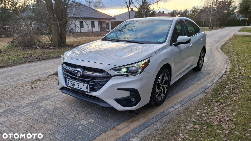 Subaru Legacy - 1