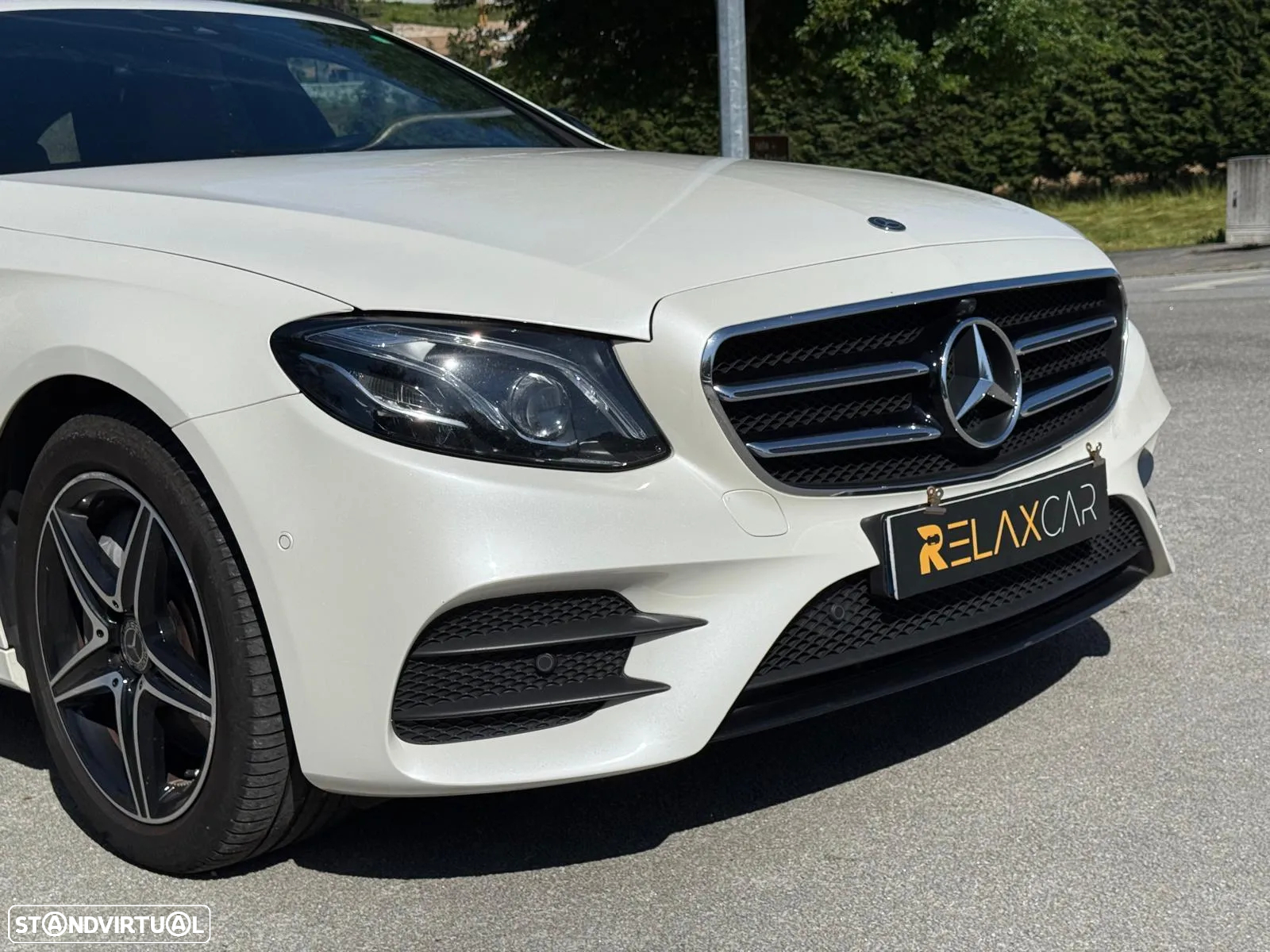 Mercedes-Benz E 300 de AMG Line - 4