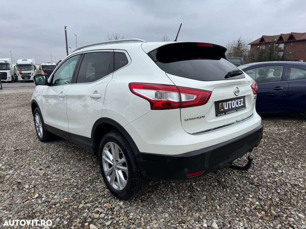 Nissan Qashqai 1.6 DCI TEKNA - 4