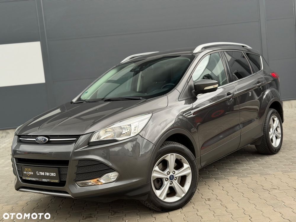 Ford Kuga 2.0 TDCi FWD Titanium - 27