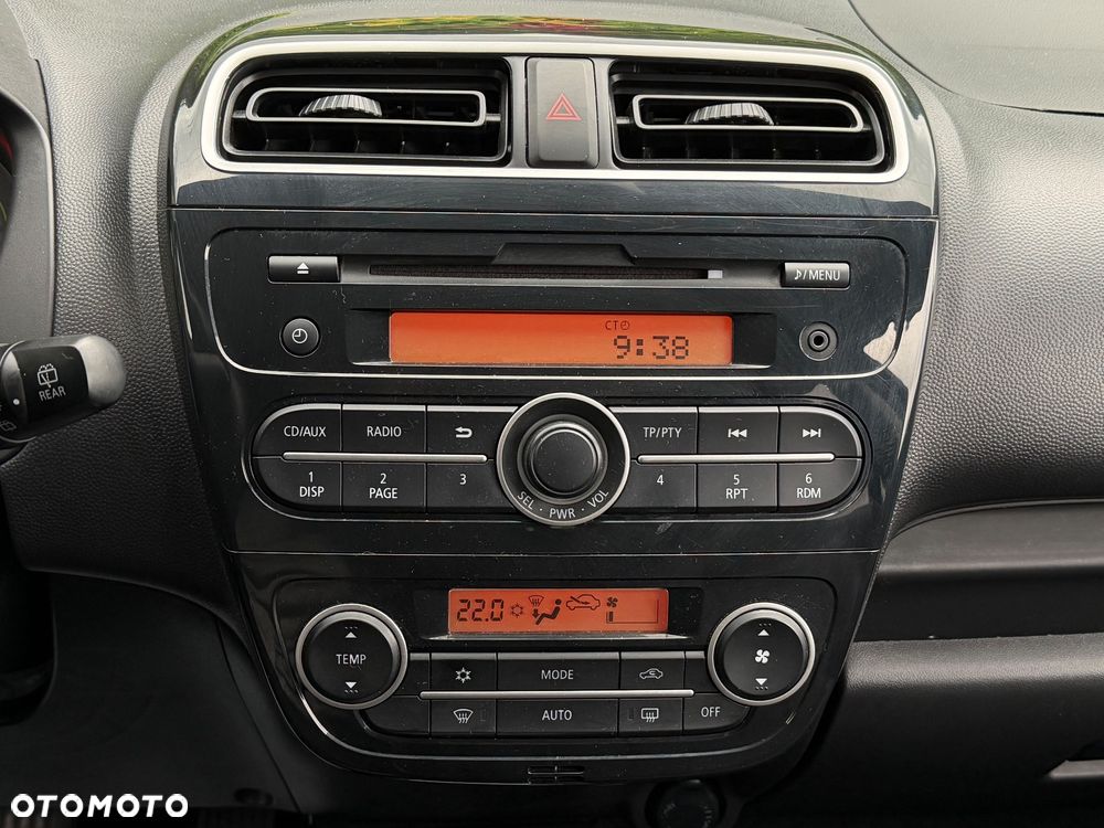Mitsubishi Space Star - 30