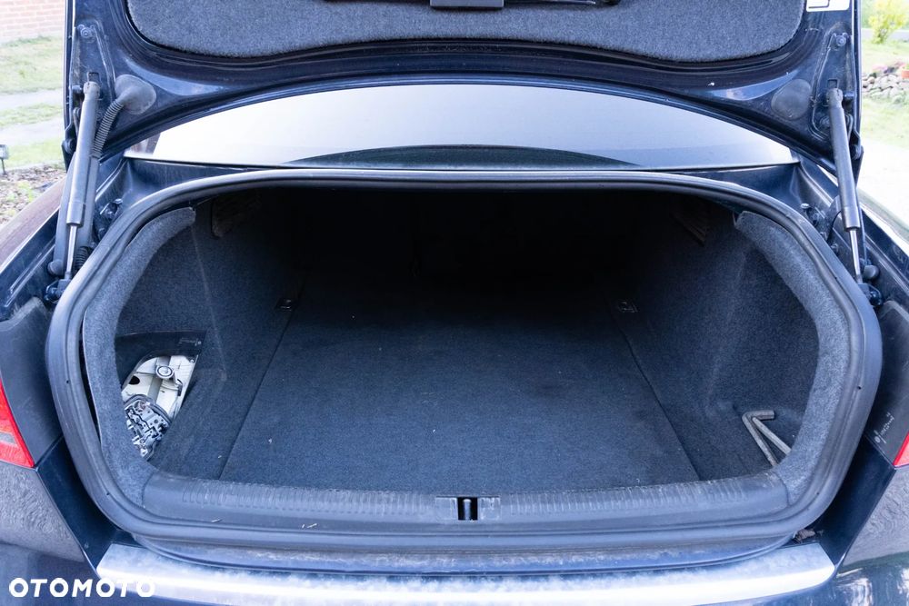 Audi A4 Limousine 1.8T - 11
