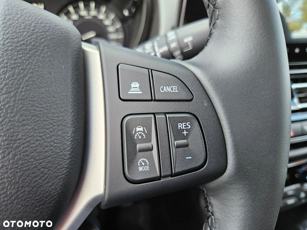 Suzuki SX4 S-Cross 1.4 BoosterJet mHEV Premium Plus SP 4WD - 23