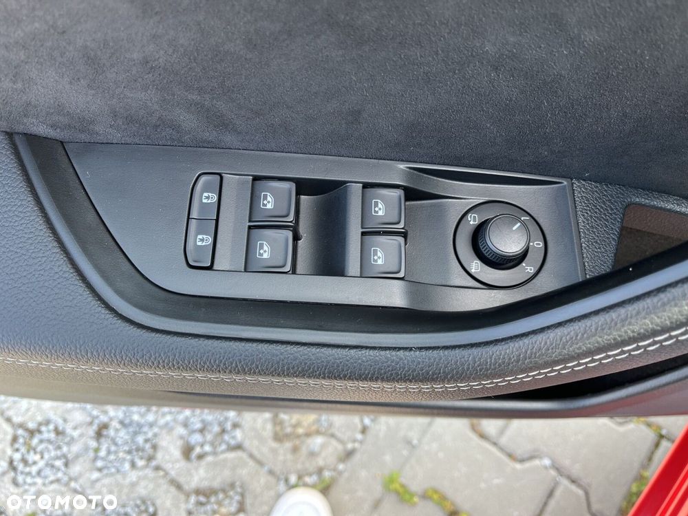 Skoda Superb 2.0 TSI Sportline DSG - 22