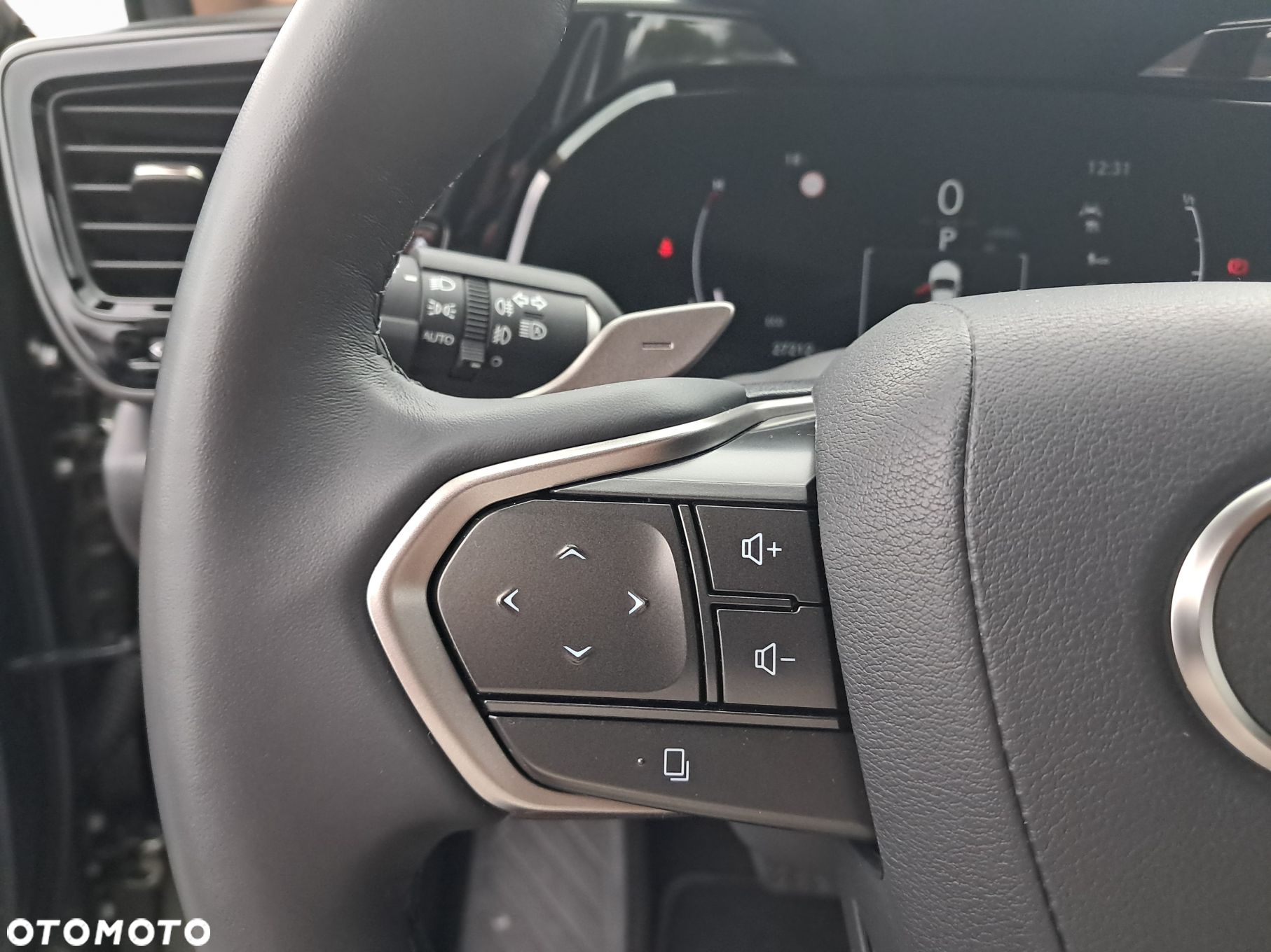 Lexus NX 350h Prestige AWD - 27