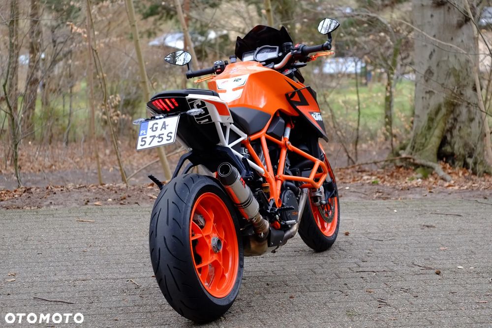 KTM Super Duke - 16