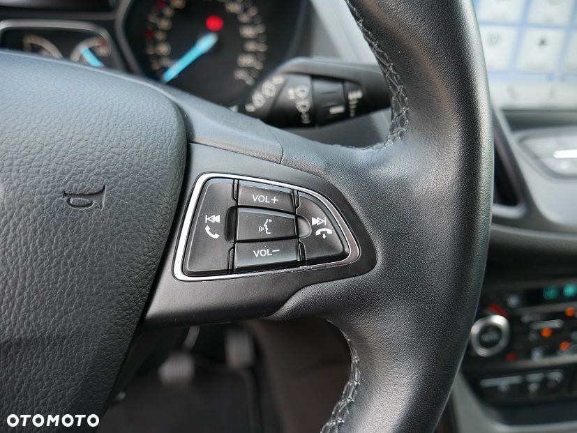 Ford Kuga 2.0 TDCi 4x4 Titanium - 13