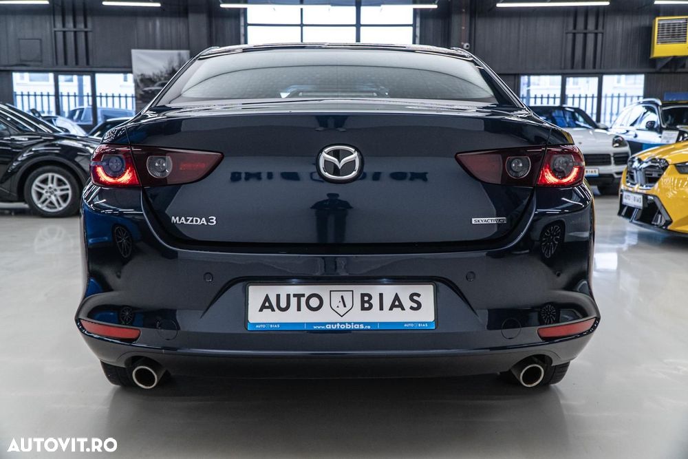 Mazda 3 FASTBACK e-SKYACTIV-G 122 M HYBRID EXCLUSIVE-LINE - 22