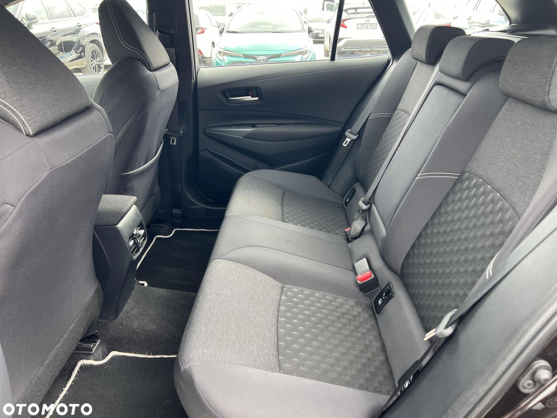 Toyota Corolla - 14