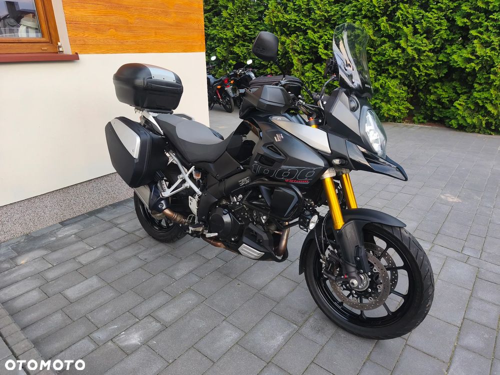 Suzuki V-STROM