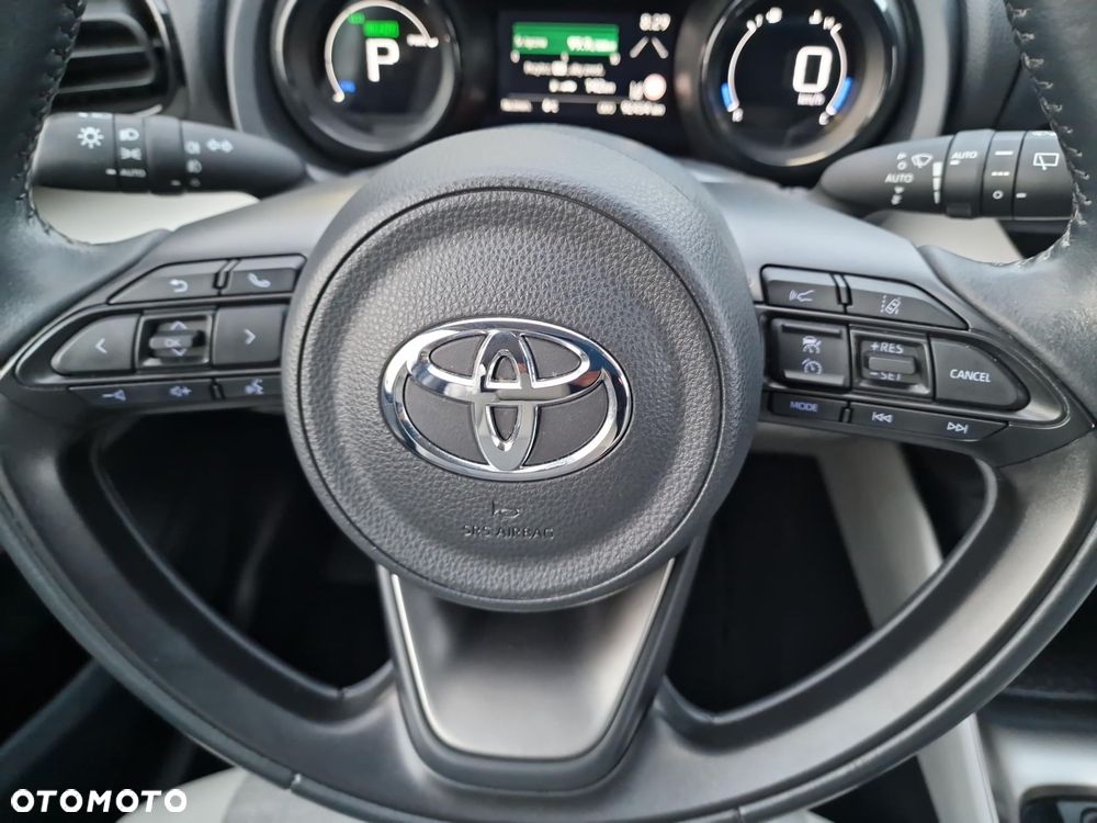 Toyota Yaris Hybrid 1.5 Selection Elegant - 23