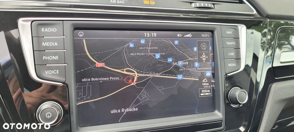 Volkswagen Touran 2.0 TDI DPF Highline - 15