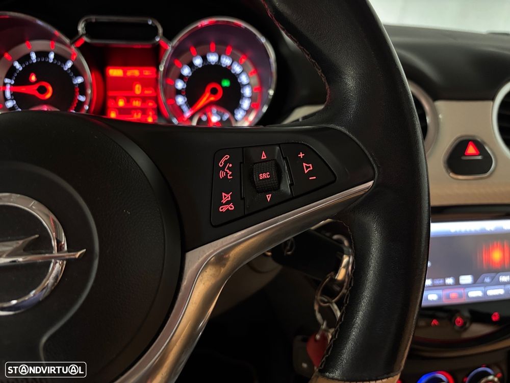 Opel Adam 1.0 T Rocks - 11