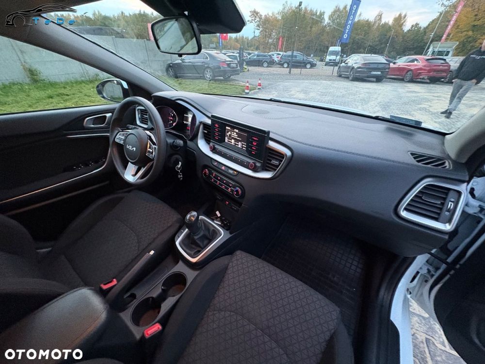 Kia Ceed 1.0 T-GDI L Business Line Plus - 23