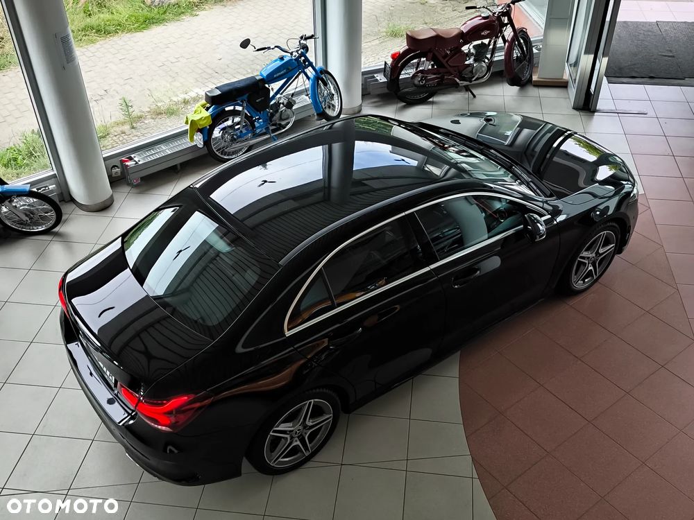 Mercedes-Benz Klasa A 200 AMG Line 7G-DCT - 40