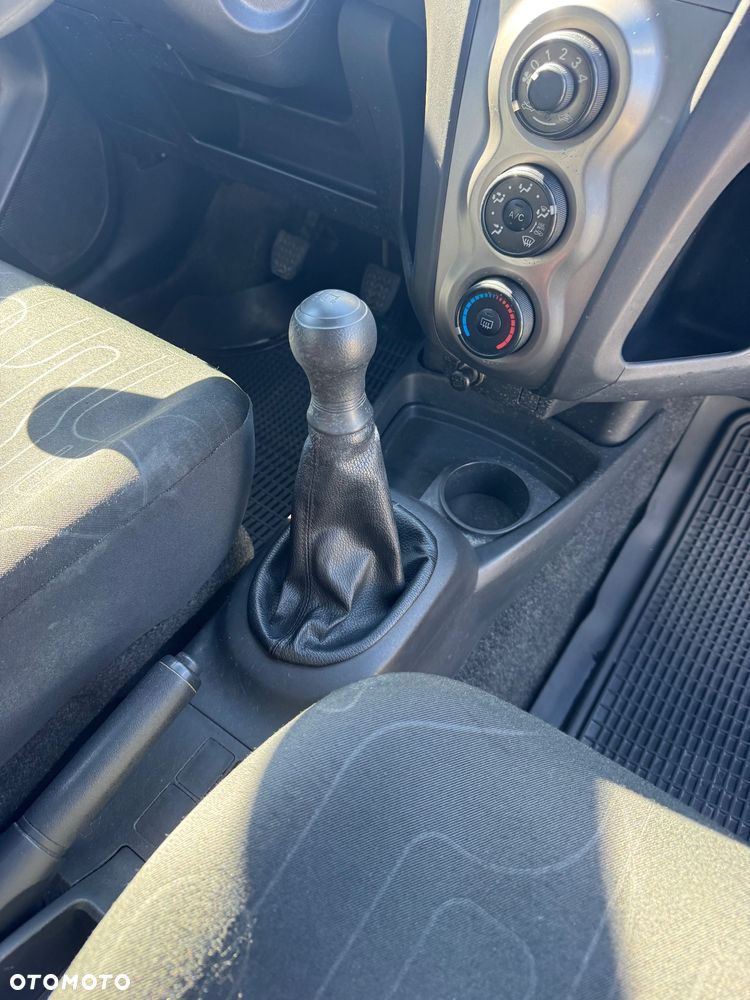 Toyota Yaris 1.0 Luna A/C - 23