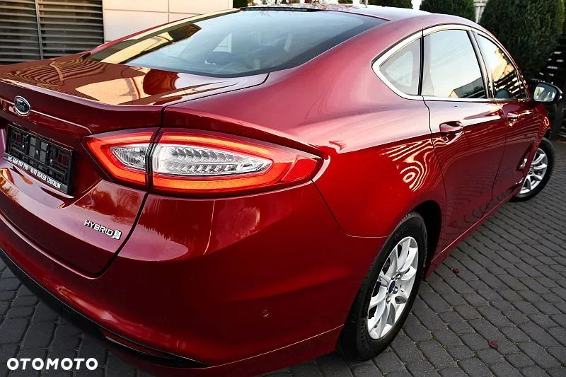 Ford Mondeo 2.0 Ti-VCT Hybrid Titanium - 32