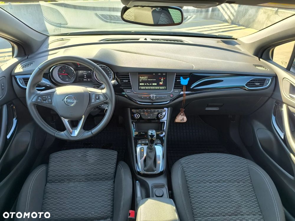 Opel Astra V 1.4 T Dynamic S&S - 16