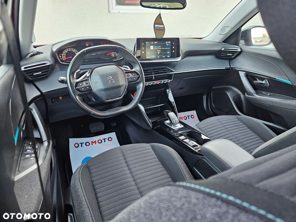 Peugeot 2008 - 6