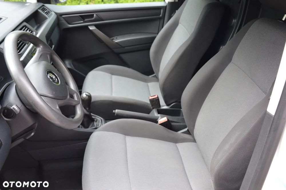 Volkswagen Caddy - 22