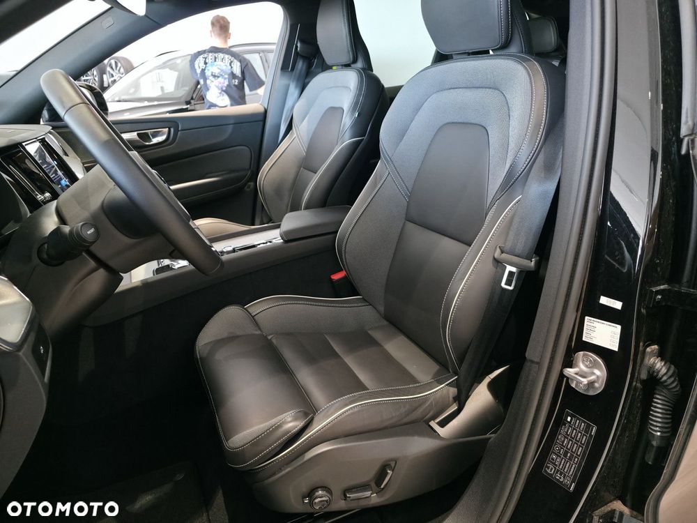 Volvo XC 60 - 8