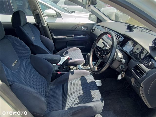Mitsubishi Lancer Evolution - 9