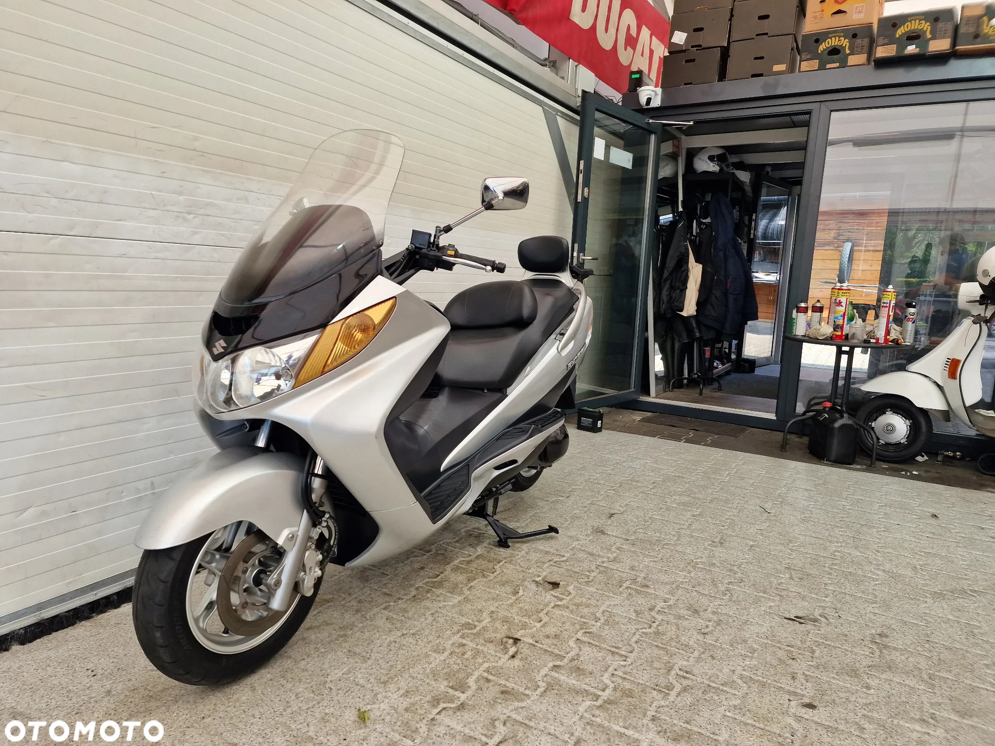 Suzuki Burgman - 2