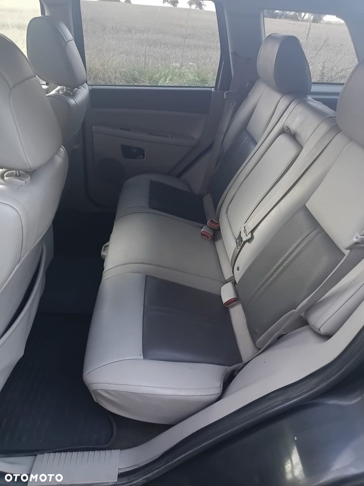Jeep Grand Cherokee 2005 photo 5