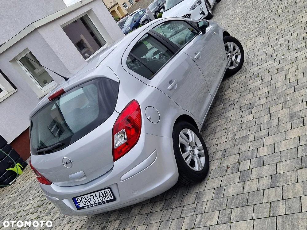 Opel Corsa 1.2 16V Edition 150 - 25