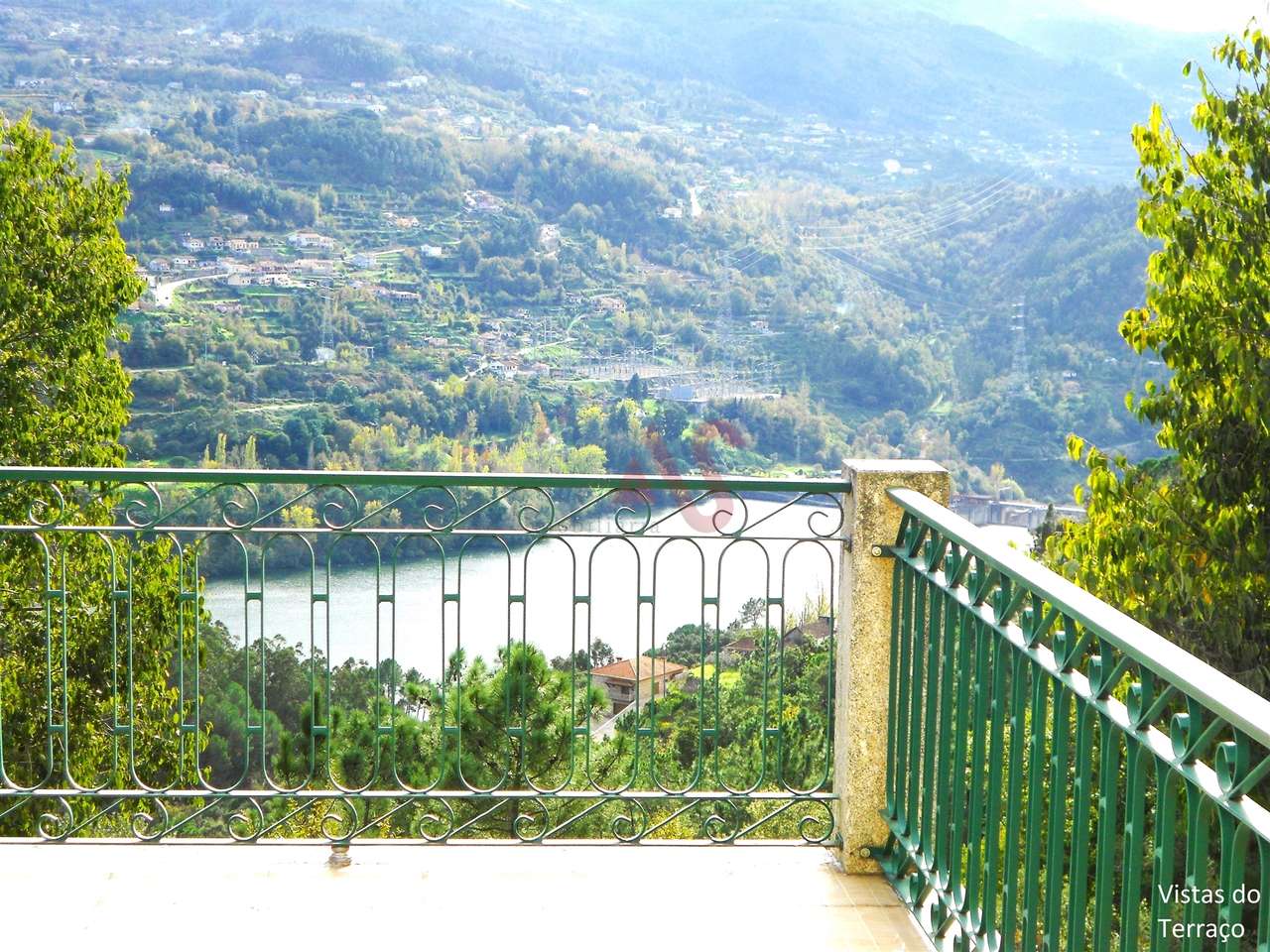 Quinta com Piscina - T4, em Marco de Canaveses - Grande imagem: 3/27