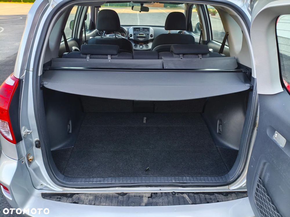 Toyota RAV4 2.0 4x4 Automatik Sol - 14