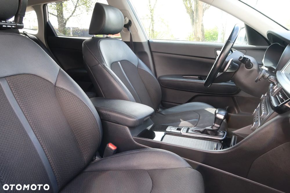 Kia Optima 1.6 T-GDI L DCT - 20