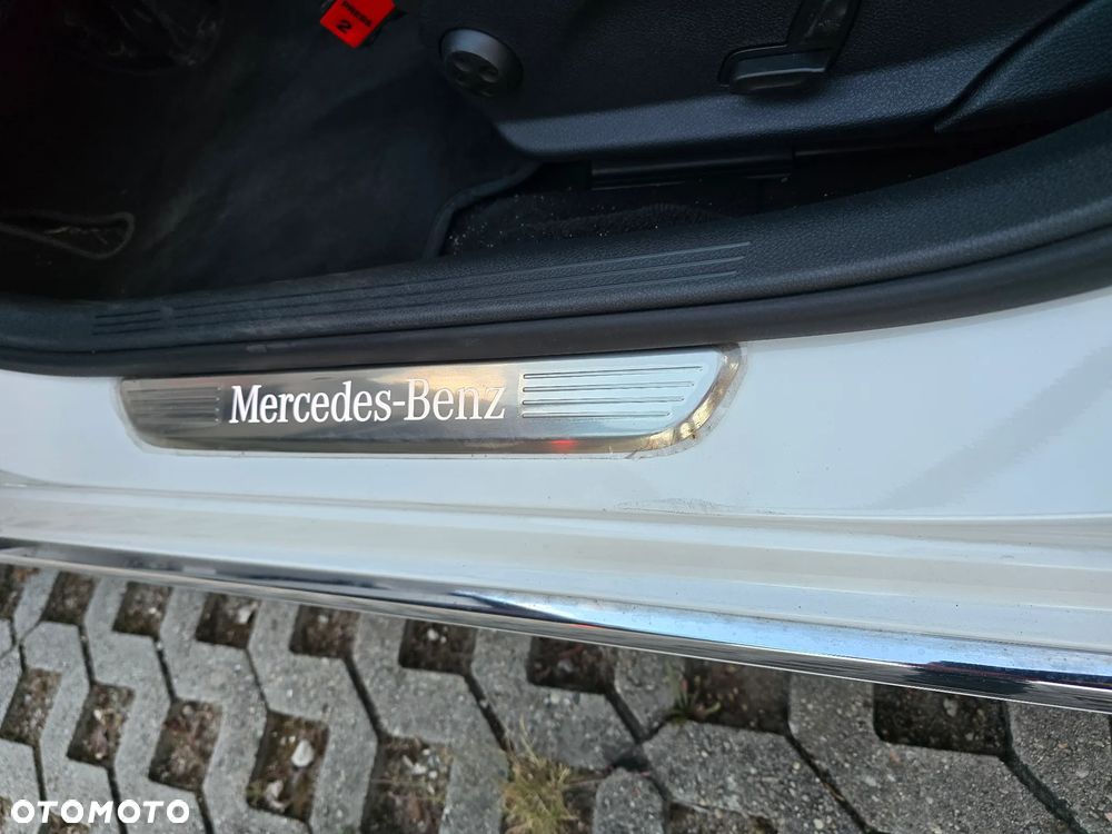 Mercedes-Benz Klasa C 220 d 4MATIC 9G-TRONIC - 16